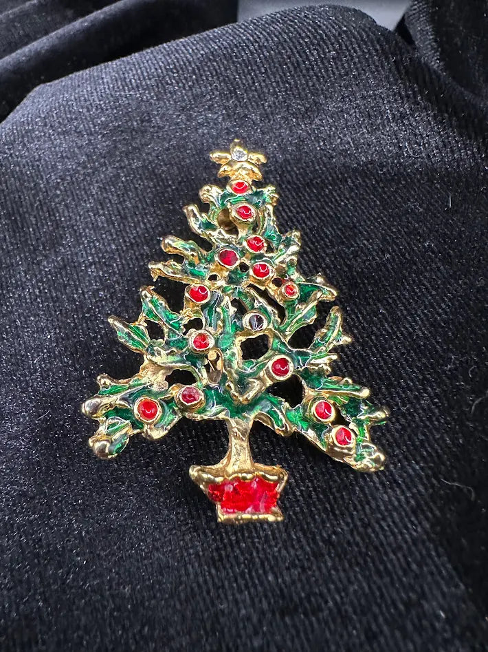 Gold-tone openwork Christmas tree brooch with green enamel branches, red accents and star, view 3