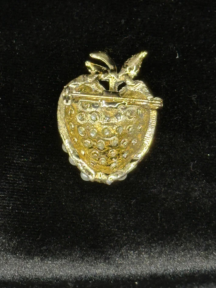 Vintage Faux Pearl Strawberry Brooch Gold Tone Cluster Fruit Pin Elegant Cottagecore Jewelry