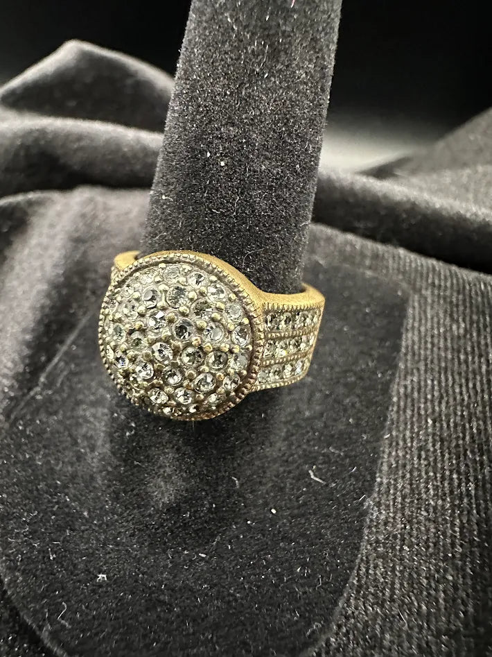 Heidi Daus Pavé Crystal Statement Ring Gold Tone Wide Band Size 7 Vintage Bold Designer Ring