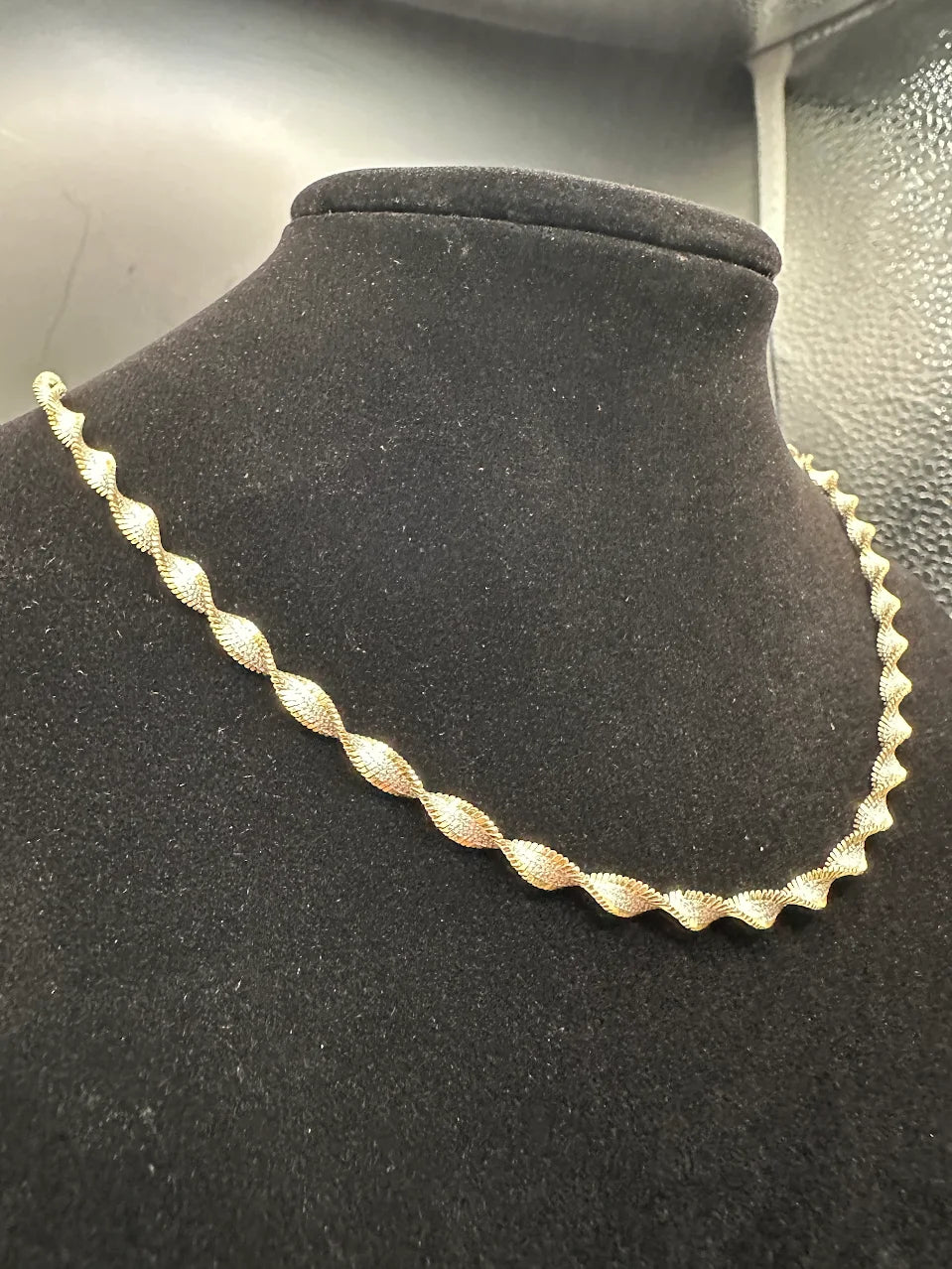 925 Sterling Silver and Vermeil Twist Link Necklace Ribbed Vintage Design 7.2g