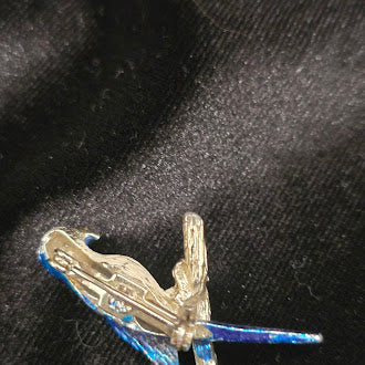 Gold-tone parrot brooch with blue enamel perched on a branch with long tail, view 3