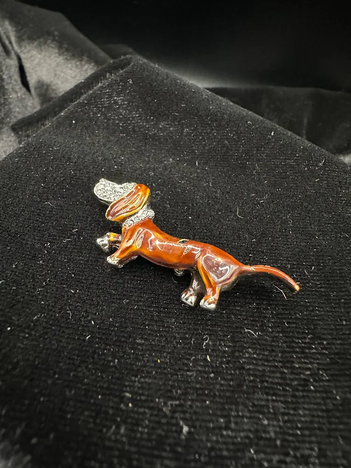 (NEED BACK PIC) Brown enamel dachshund brooch with clear crystal ear and collar accents