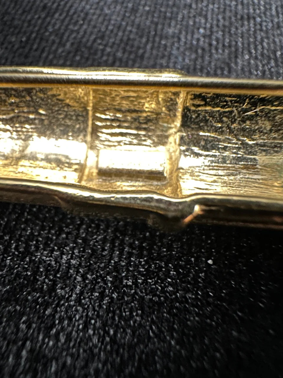 Piscitelli Gold Tone Red Lipstick Brooch
