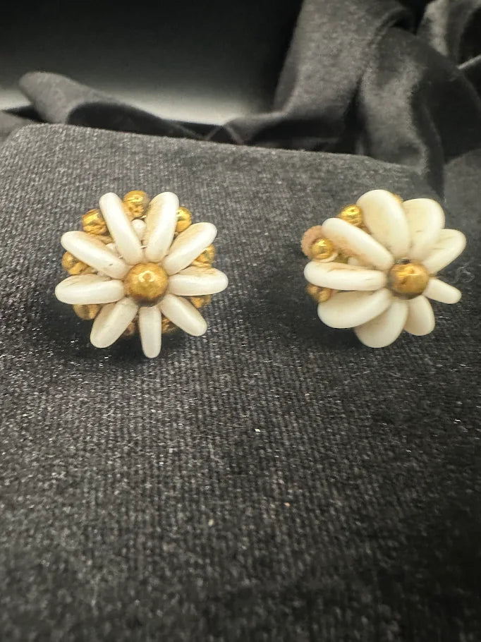 White daisy clip earrings with gold-tone centers and bead trim, view 2