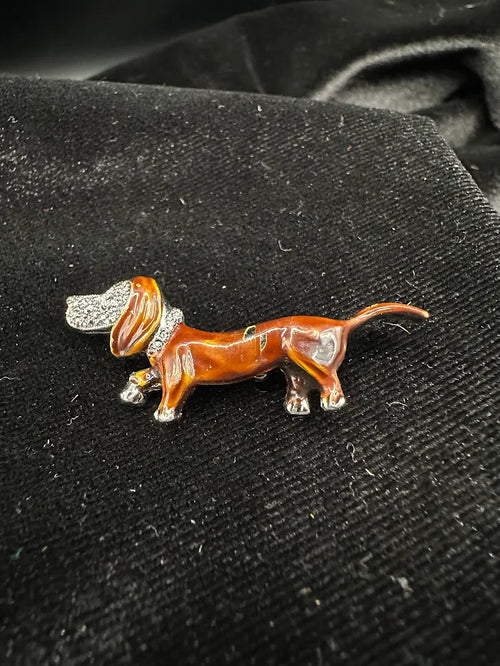 (NEED BACK PIC) Brown enamel dachshund brooch with clear crystal ear and collar accents