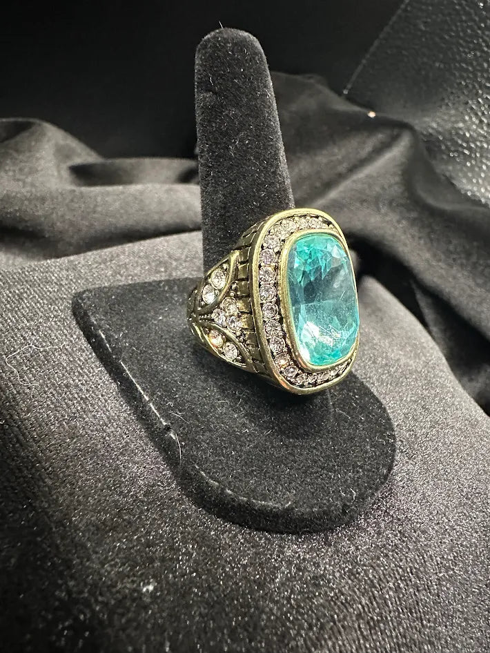 Heidi Daus Aqua Crystal Cocktail Ring Gold Tone Statement Ring Halo Designer Jewelry