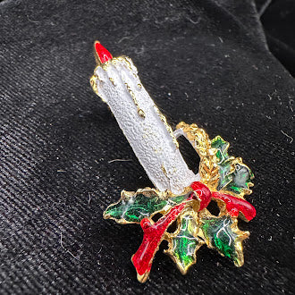 White enamel Christmas candle brooch with red flame, green holly and red bow, view 4