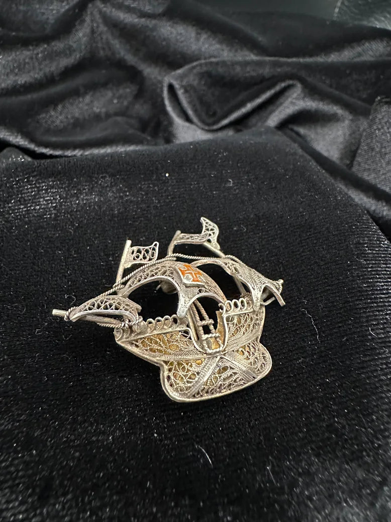 Silver-tone filigree sailing ship galleon brooch, view 4