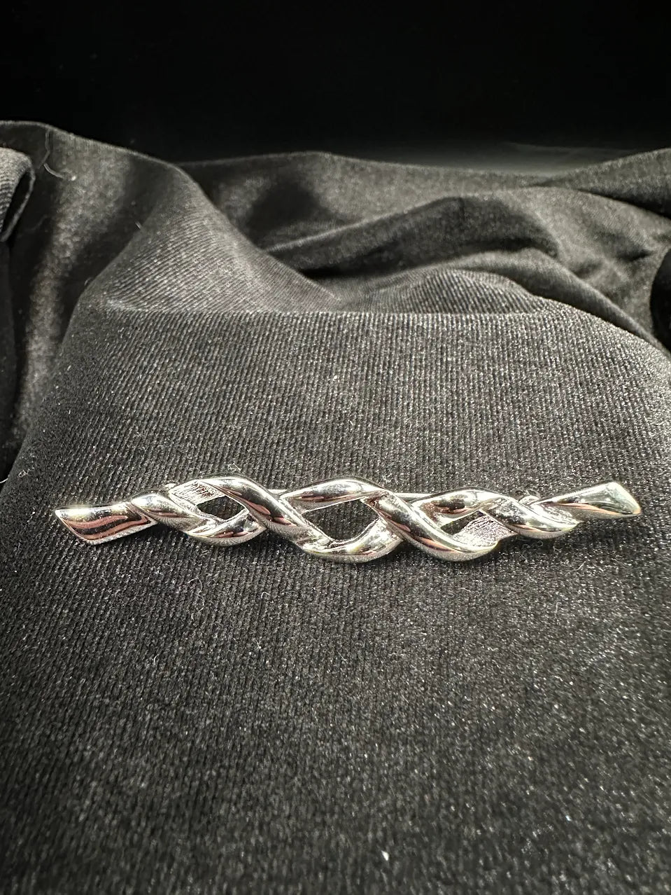 1960s–1980s Trifari Silver Tone Twisted Bar Brooch | Classic Modernist Signed Pin
