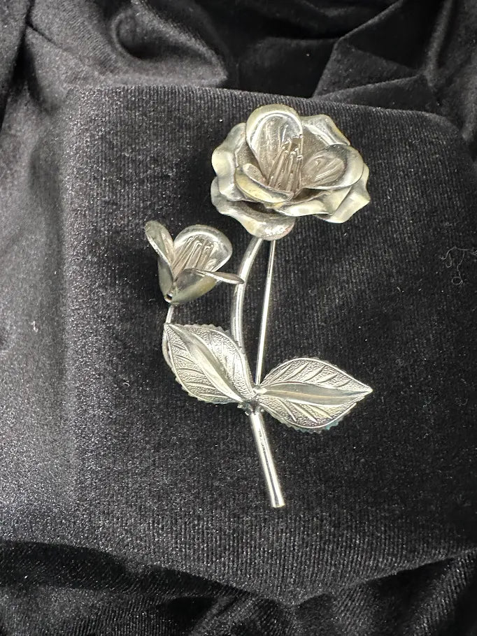 (SOLD) Silver Tone Rose Brooch | Vintage Dimensional Floral Stem Pin
