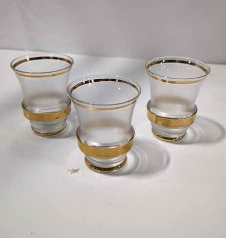 Mid-Century Frosted Glass Decanter and 5 Glasses, Gold Band