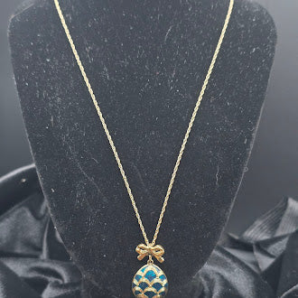 Vintage Avon Gold Tone Bow Necklace Blue Enamel Easter Egg Pendant Signed Charm